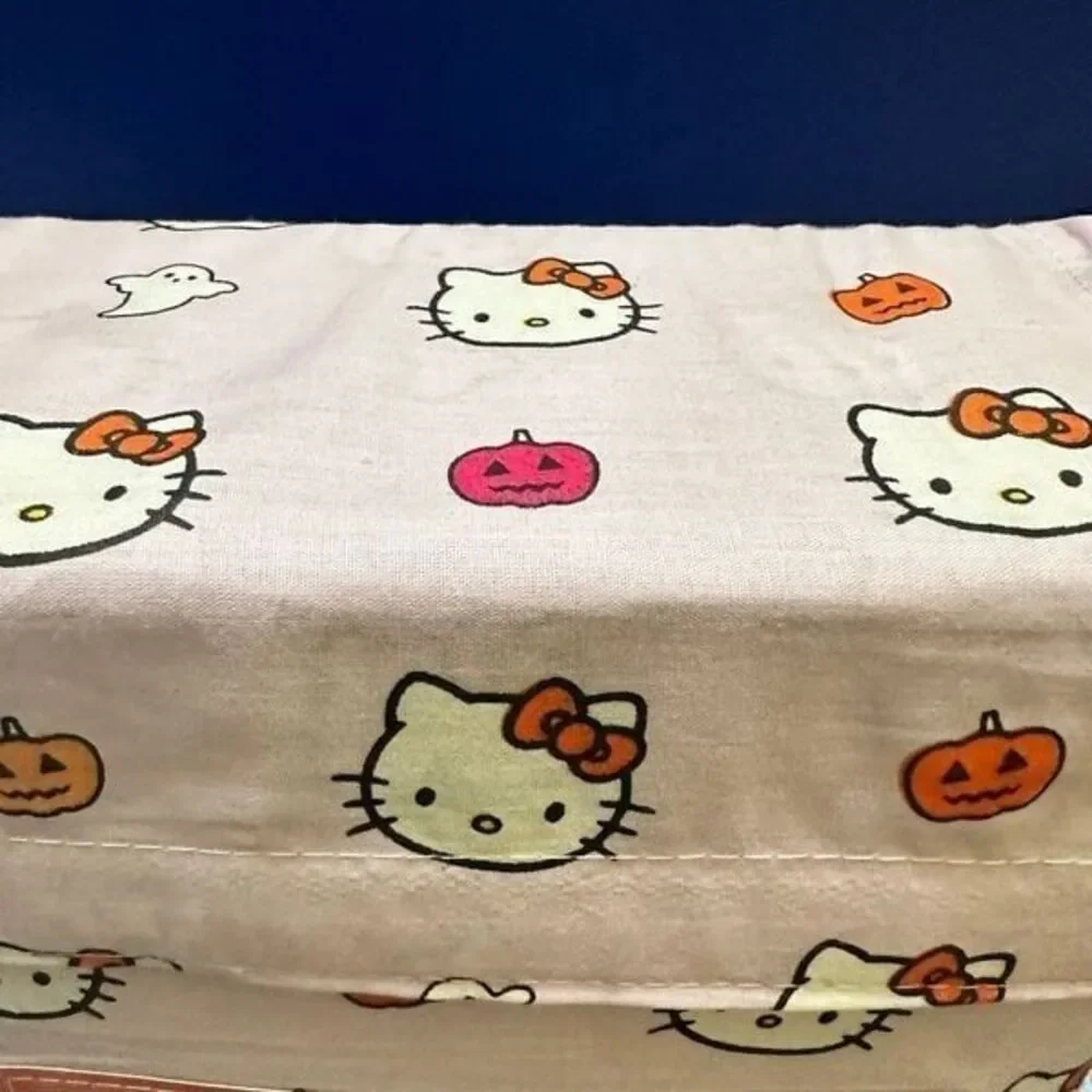 Hello Kitty hello kitty